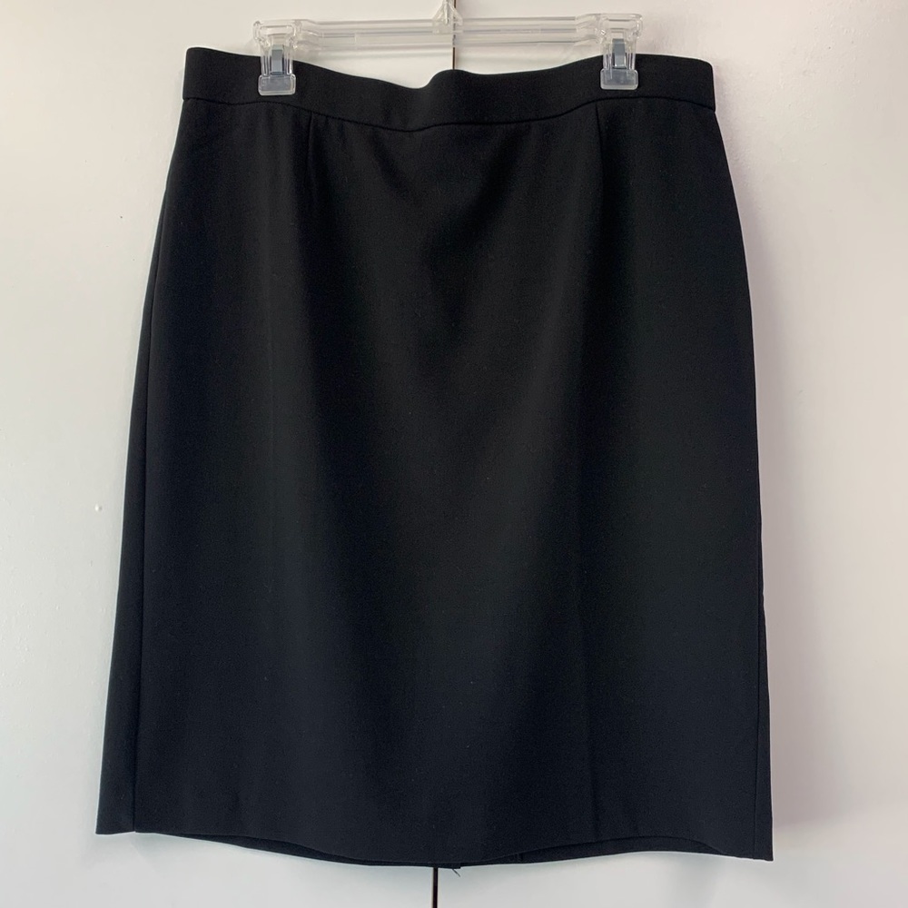 Briggs New York Black Skirt - sz 14